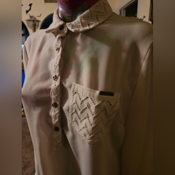 Volcom Creme Lace Long Sleeve Collared Blouse - Picture 3 of 7